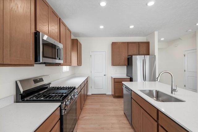 5537 Jaskula Lane, Schererville, IN 46375