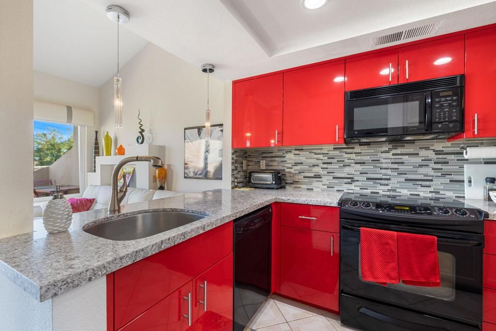 Image 10 of property listing at 78229 Indigo Drive, La Quinta, CA 92253