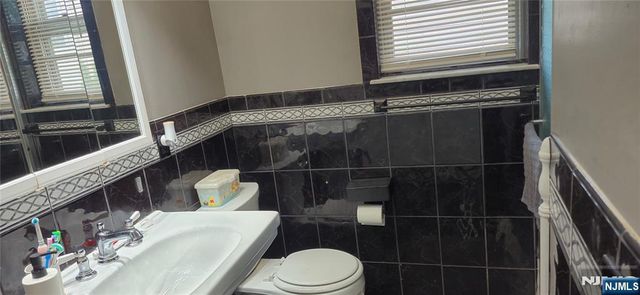2 Beaver Point Trail, Wharton Borough, NJ 07885