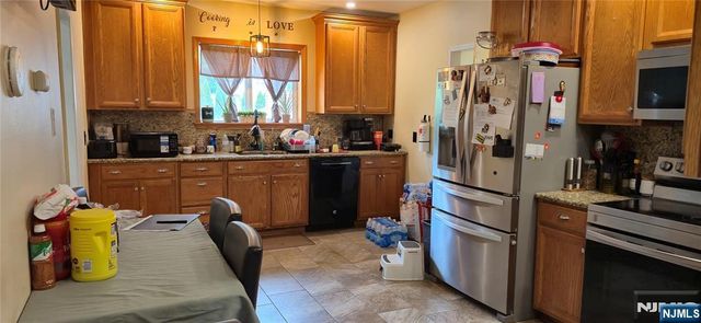 2 Beaver Point Trail, Wharton Borough, NJ 07885