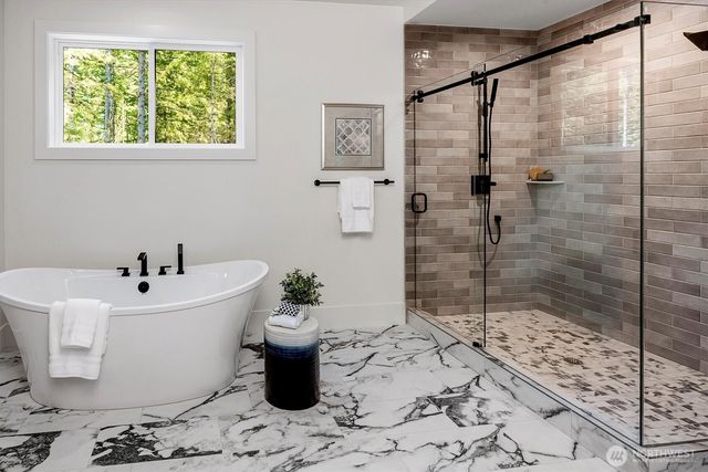 43592 SE 145th Place, North Bend, WA 98045