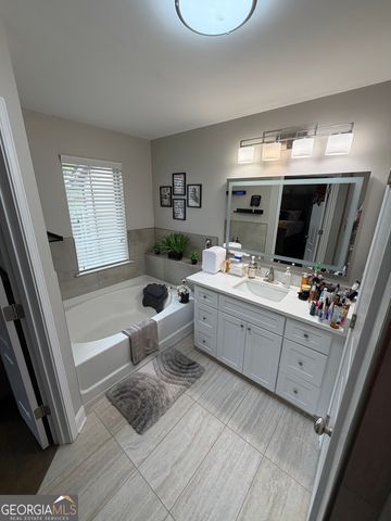 7609 Summer Berry Lane, Lithonia, GA 30038