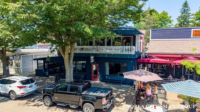 118 Hoffman Street, Saugatuck, MI 49453