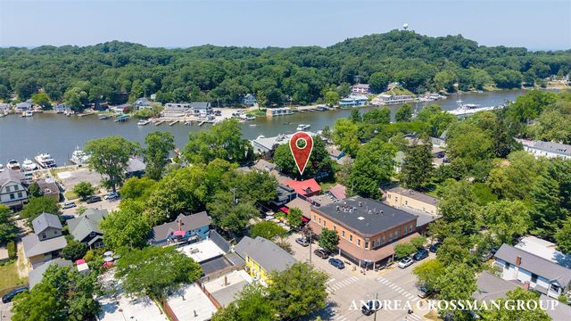 118 Hoffman Street, Saugatuck, MI 49453