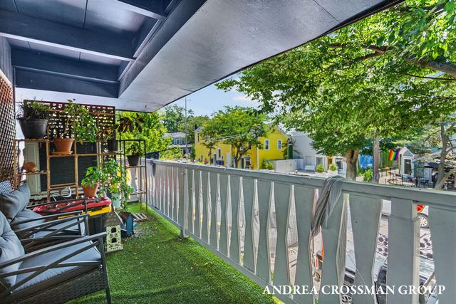 118 Hoffman Street, Saugatuck, MI 49453