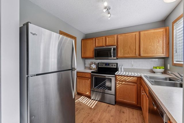 7764 Arboretum Village, Chanhassen, MN 55317