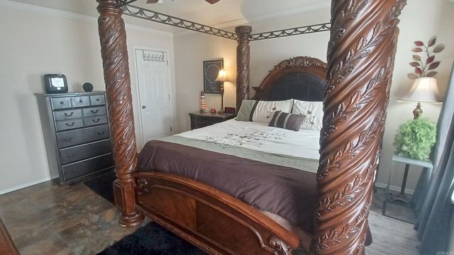 5425 Pin Oak Lane, North Little Rock, AR 72117