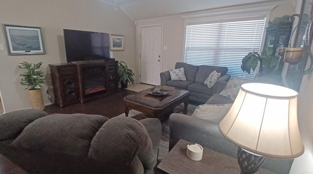 5425 Pin Oak Lane, North Little Rock, AR 72117