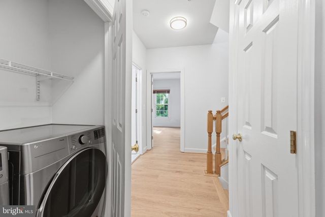 12483 ROSE PATH CIR, Fairfax, VA 22033