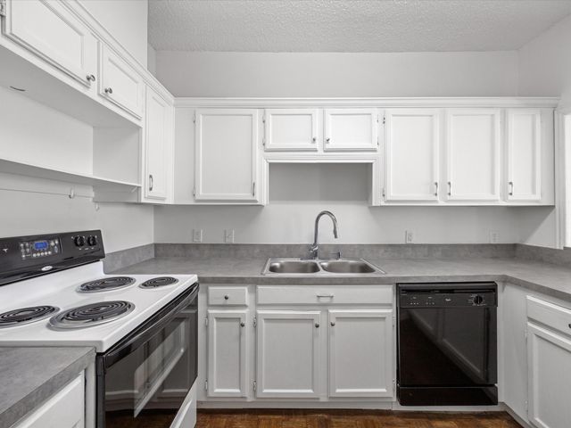 5310 Keller Springs Road 332, Dallas, TX 75248