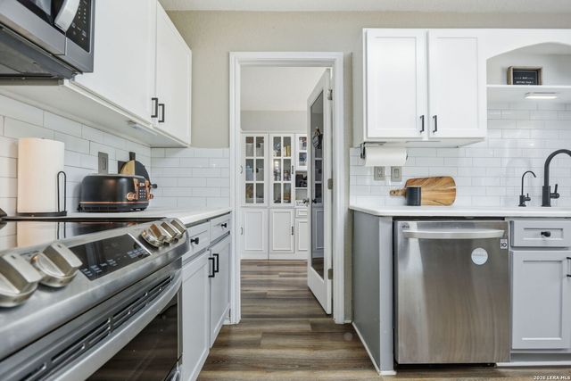 9023 Camino Rey, San Antonio, TX 78245