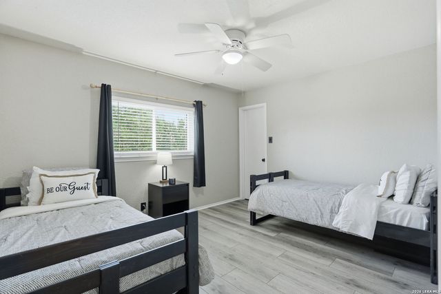 9023 Camino Rey, San Antonio, TX 78245