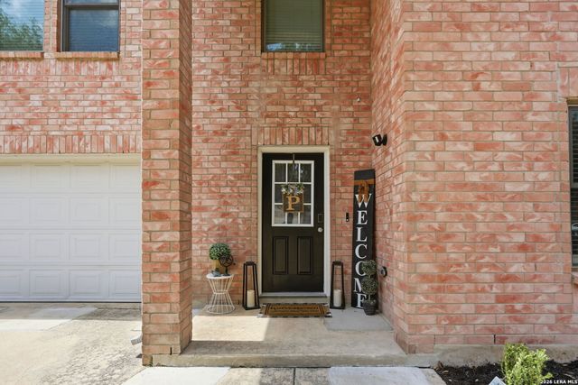 9023 Camino Rey, San Antonio, TX 78245