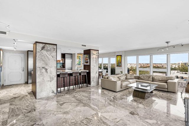 2066 N Ocean Boulevard 9ne, Boca Raton, FL 33431