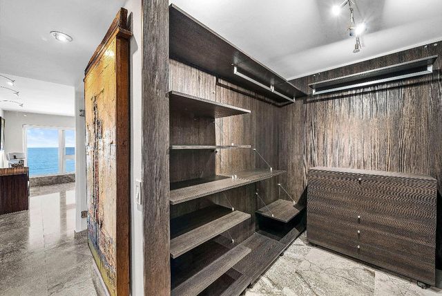 2066 N Ocean Boulevard 9ne, Boca Raton, FL 33431