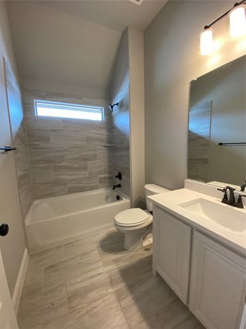 2813 Slamma Trail, Crandall, TX 75114