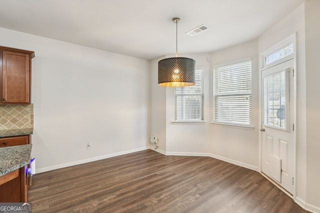 2880 Cooper Brook Drive, Snellville, GA 30078