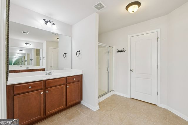 2880 Cooper Brook Drive, Snellville, GA 30078