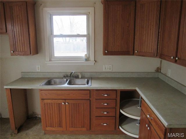 134 N Florida Avenue, Belleville, IL 62221