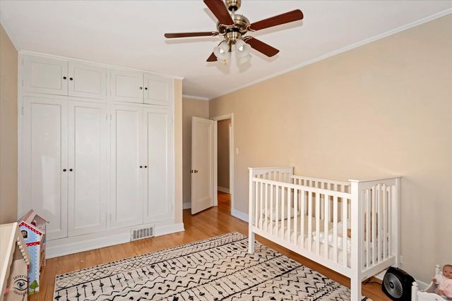 10025 S Hamilton Avenue, Chicago, IL 60643