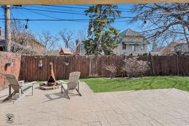 10025 S Hamilton Avenue, Chicago, IL 60643