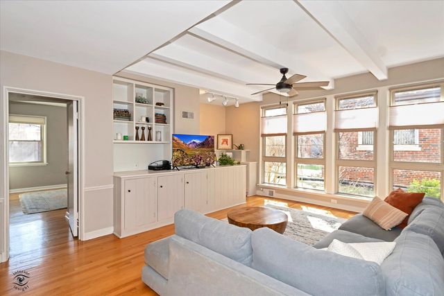 10025 S Hamilton Avenue, Chicago, IL 60643