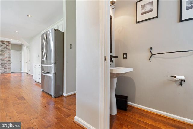5401 WINDTREE DR, Doylestown, PA 18902
