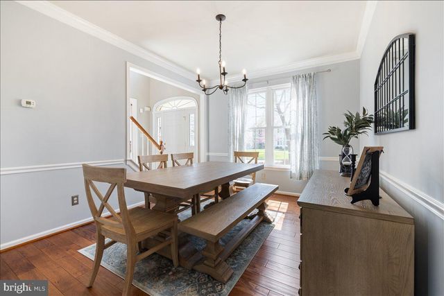 5401 WINDTREE DR, Doylestown, PA 18902