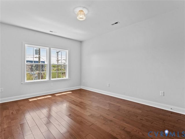 1310 Overbrook Rd, Richmond, VA 23220