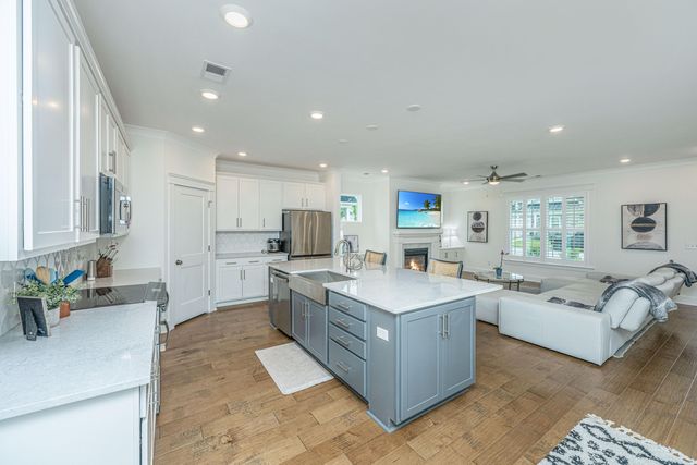 111 Hewitt Street, Summerville, SC 29486