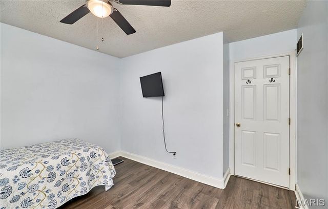 49 Savoy Drive, Lake St Louis, MO 63367