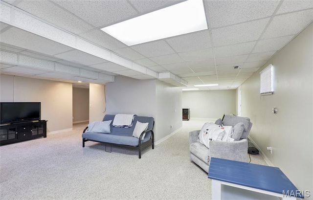 49 Savoy Drive, Lake St Louis, MO 63367