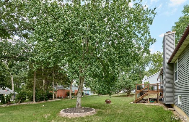 49 Savoy Drive, Lake St Louis, MO 63367