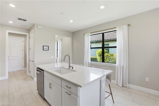 20064 Kingmont DR, Estero, FL 33928