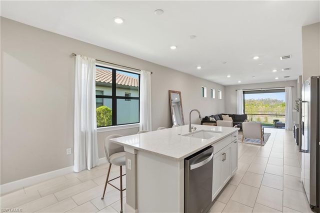 20064 Kingmont DR, Estero, FL 33928