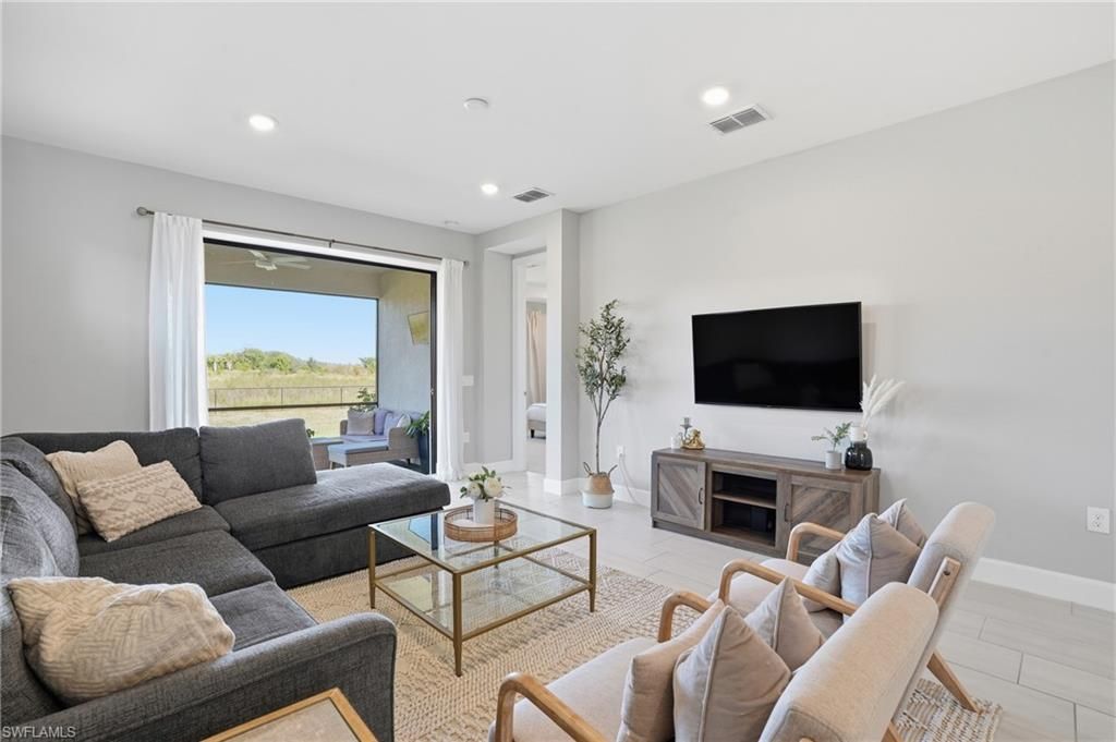 20064 Kingmont DR, Estero, FL 33928