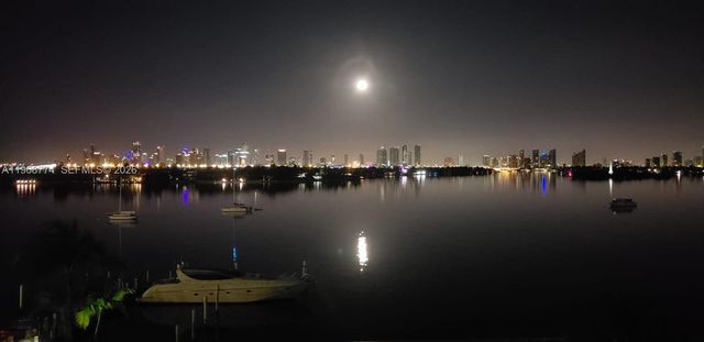 1100 West Ave 816, Miami Beach, FL 33139