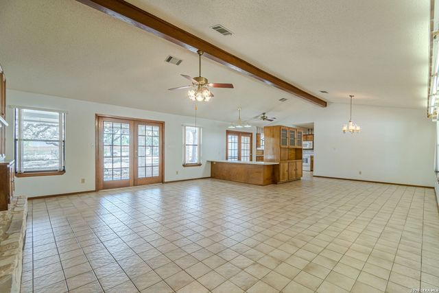 2701 Dees St, San Marcos, TX 78666