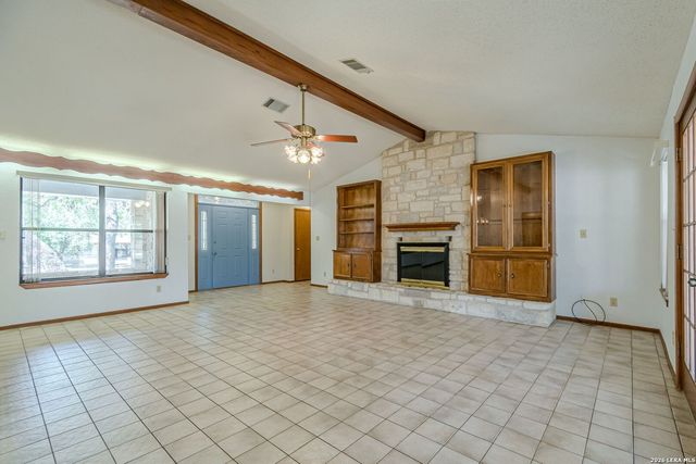 2701 Dees St, San Marcos, TX 78666