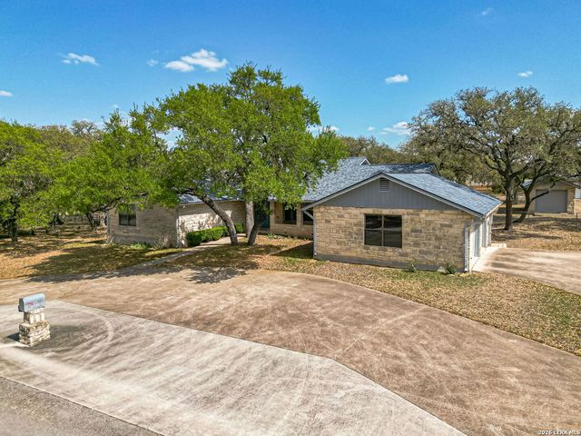 2701 Dees St, San Marcos, TX 78666
