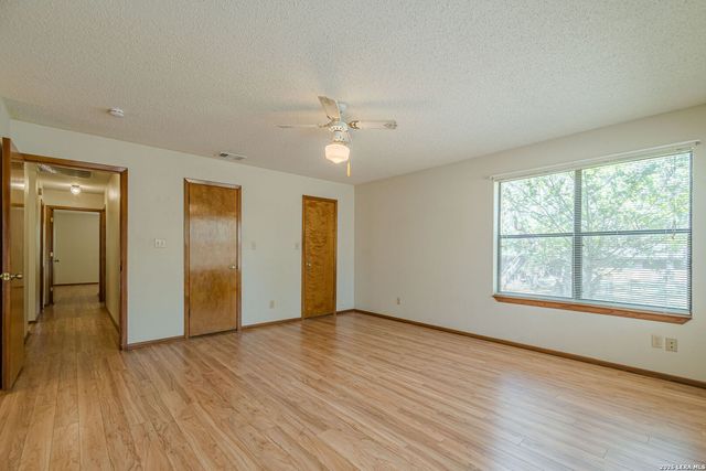 2701 Dees St, San Marcos, TX 78666