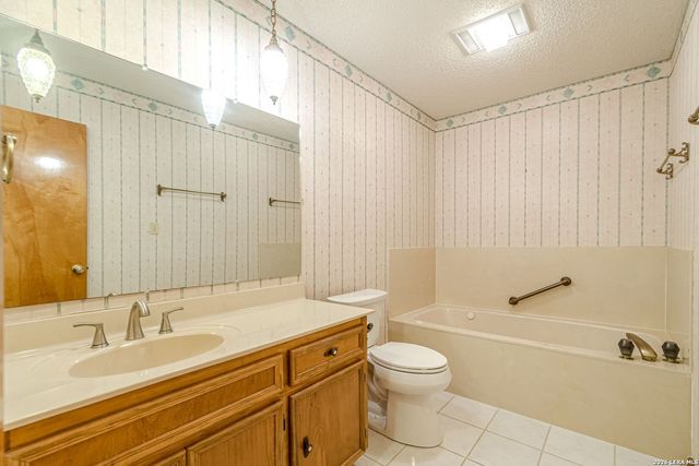 2701 Dees St, San Marcos, TX 78666