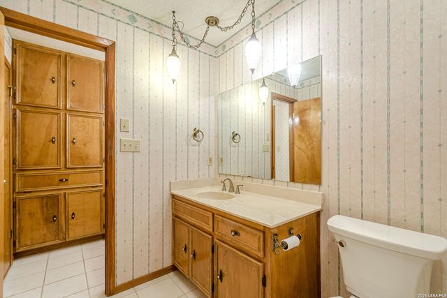 2701 Dees St, San Marcos, TX 78666