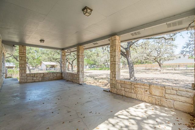 2701 Dees St, San Marcos, TX 78666