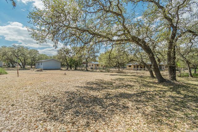 2701 Dees St, San Marcos, TX 78666