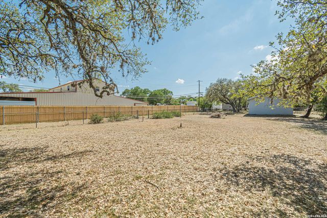 2701 Dees St, San Marcos, TX 78666