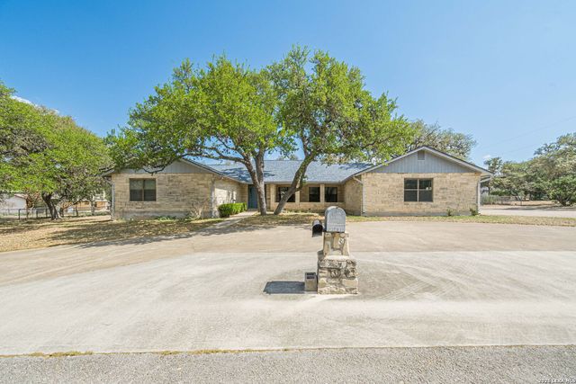 2701 Dees St, San Marcos, TX 78666