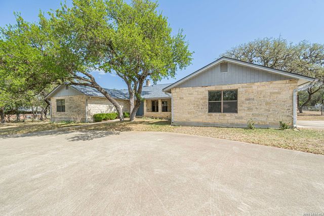 2701 Dees St, San Marcos, TX 78666