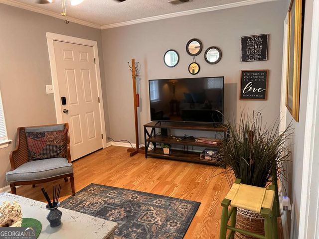5649 Emory Drive, Savannah, GA 31406