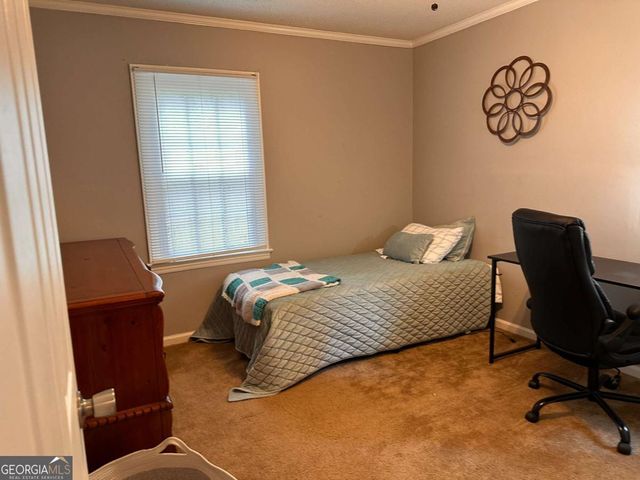 5649 Emory Drive, Savannah, GA 31406